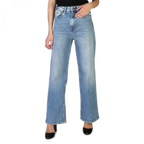 Pepe Jeans Nő Farmernadrág LEXA-SKY-HIGH_PL204162HI5_DENIM_L30 MOST 47953 HELYETT 37122 Ft-ért!